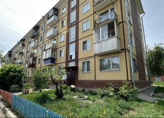 Продается двухкомнатная квартира, 40.7 м2, Иркутск, улица Баумана, 164