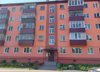 Продам трехкомнатную квартиру, 58 м2, Курская область, проспект Ленинского Комсомола, 87