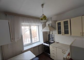 Сдаю в аренду двухкомнатную квартиру, 47 м2, Новосибирск, улица Ватутина, 15