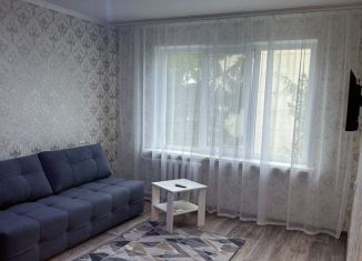 Сдача в аренду 1-комнатной квартиры, 32 м2, Нижнекамск, улица Гагарина, 1Б
