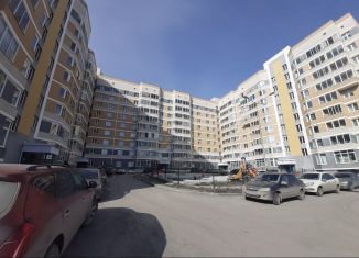 Продам 3-комнатную квартиру, 84 м2, Свердловская область, улица Сакко и Ванцетти, 10