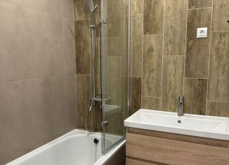 Продажа 2-комнатной квартиры, 65.4 м2, Чебаркуль, улица 9 Мая, 31