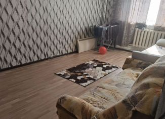 Продажа 3-комнатной квартиры, 59 м2, Курганская область, улица Гагарина, 1