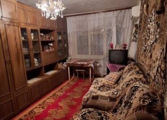 Продается 1-ком. квартира, 30.6 м2, посёлок городского типа Усть-Донецкий, Промышленная улица, 10