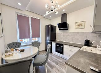 Сдаю 3-комнатную квартиру, 70 м2, Кудрово, Европейский проспект, 16