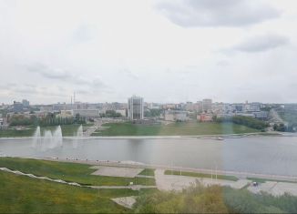 3-ком. квартира на продажу, 100 м2, Чувашия, улица Пирогова, 2к2