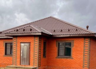 Продаю дом, 100 м2, Кузнецк, улица Белинского, 82