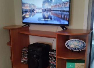 Сдам в аренду 2-ком. квартиру, 52 м2, Сосногорск, 6-й микрорайон, 13