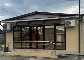 Продаю торговую площадь, 180 м2, Хасавюрт, улица Шарипова, 24