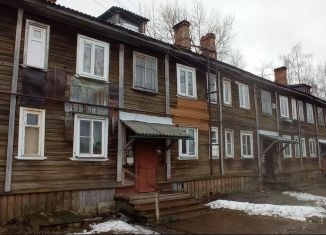 Продам 3-комнатную квартиру, 55 м2, Архангельск, Сурповская улица, 38