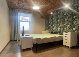 Продажа трехкомнатной квартиры, 79.2 м2, Санкт-Петербург, Центральный район, Невский проспект, 84-86