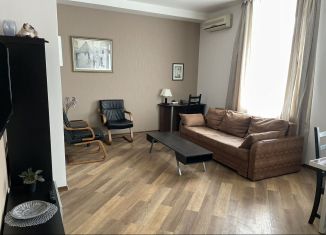 Сдам 3-комнатную квартиру, 91 м2, Санкт-Петербург, Невский проспект, 150, муниципальный округ Смольнинское