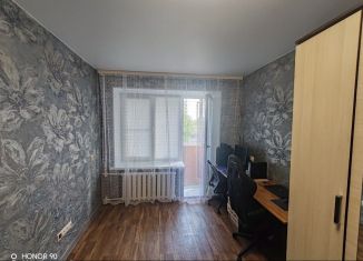 Продаю однокомнатную квартиру, 32 м2, Дзержинск, улица Ватутина, 48