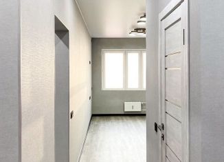 Продается 3-ком. квартира, 74.8 м2, Краснодар, улица Александра Покрышкина, 4/4