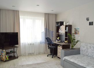 Продажа трехкомнатной квартиры, 82.3 м2, Чувашия, проспект Геннадия Айги, 15/10