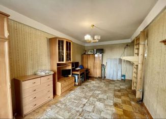 Продажа трехкомнатной квартиры, 61 м2, Санкт-Петербург, 2-я Комсомольская улица, 40к1, Красносельский район