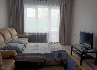 Аренда 2-ком. квартиры, 45 м2, Камышлов, улица Карла Маркса, 21