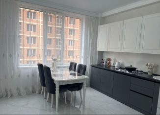 Продажа 4-ком. квартиры, 108 м2, Грозный, улица Сайханова, 133к15, Байсангуровский район