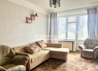 Сдаю в аренду двухкомнатную квартиру, 45.4 м2, Санкт-Петербург, проспект Большевиков, 25