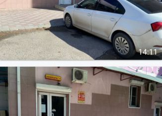 Продам торговую площадь, 84.8 м2, Черкесск, улица Космонавтов, 5А