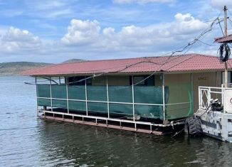 Продажа торговой площади, 120 м2, Саратов, набережная Космонавтов, 1