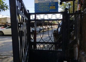 Сдаю машиноместо, Крым, улица Лермонтова, 37