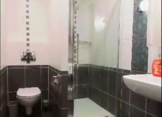 Аренда 1-ком. квартиры, 45 м2, Омск, Пригородная улица, 23, ЖК На Андрианова