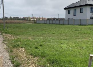 Земельный участок на продажу, 5.9 сот., поселок городского типа Заозерное, Гурзуфская улица