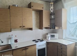 Сдача в аренду 2-комнатной квартиры, 54 м2, Челябинск, улица Захаренко, 7, Курчатовский район