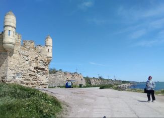 Продажа 3-ком. квартиры, 66 м2, Керчь, улица Репина, 6