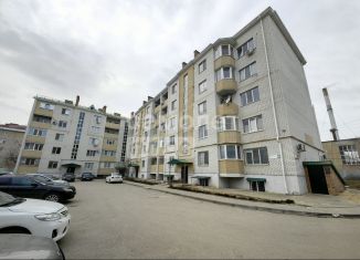 Продается офис, 180 м2, Элиста, 1-й микрорайон, 35А