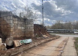 Продам гараж, 30 м2, Киров, улица Карла Маркса, 42Б