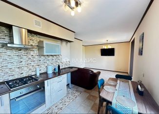 Сдается 2-комнатная квартира, 81.4 м2, Калининградская область, Новая улица, 8