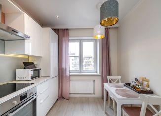 Продаю 2-комнатную квартиру, 61.6 м2, деревня Пирогово, ЖК Пироговская Ривьера, улица Ильинского, 5