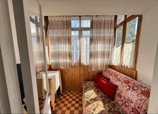 Продам однокомнатную квартиру, 33 м2, Сочи, улица Яна Фабрициуса, 2/32, микрорайон Яна Фабрициуса