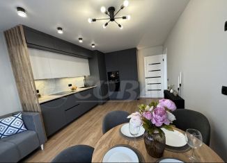 Продаю 3-комнатную квартиру, 87 м2, Тюмень, улица Монтажников, 42Б, ЖК Пятый квартал