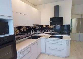 Сдача в аренду однокомнатной квартиры, 37 м2, Тобольск, 15-й микрорайон, 18, ЖК Яркий