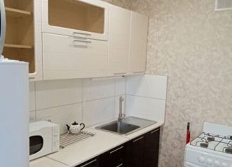 Сдается в аренду 1-ком. квартира, 36 м2, Чебоксары, улица А.В. Асламаса, 26