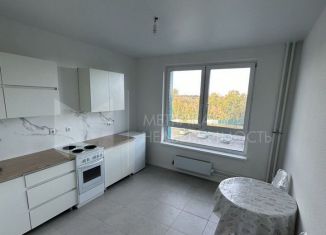 Продается 1-ком. квартира, 38 м2, Тюмень, ЖК Озёрный Парк, Полевая улица, 117к3