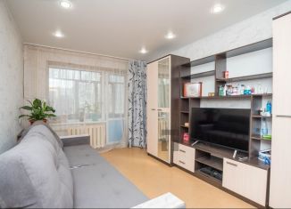 Продам 2-комнатную квартиру, 43.2 м2, Челябинск, улица Дегтярёва, 81, Металлургический район