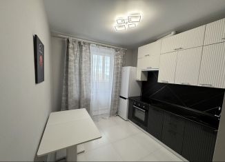 Сдам 1-ком. квартиру, 42 м2, Подольск, Народная улица, 23к1