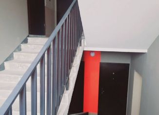 Продам 2-ком. квартиру, 80 м2, село Новая Усмань, улица 70 лет Победы, 15