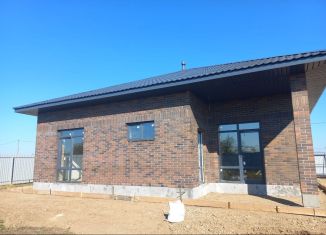 Продажа дома, 107 м2, село Калинино, Удачная улица