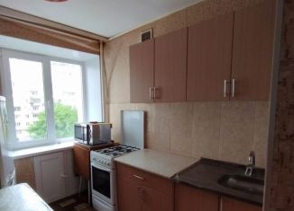 Сдается однокомнатная квартира, 32 м2, Саратов, улица имени И.А. Слонова, 4/8