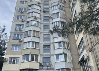 3-комнатная квартира на продажу, 81.2 м2, Ялта, улица Свердлова, 53/2