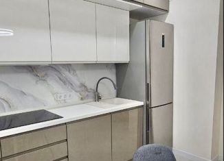 Аренда трехкомнатной квартиры, 75 м2, Нижний Новгород, 2-я Оранжерейная улица, 2к1, метро Горьковская