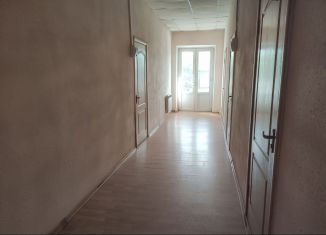 Сдача в аренду офиса, 17 м2, Курск, проспект Ленинского Комсомола, 2Г