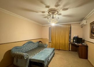 Продам 2-ком. квартиру, 52 м2, Грозный, улица Новаторов, 23