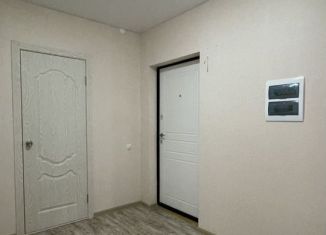 Продается 2-ком. квартира, 58.8 м2, деревня Куюки, улица 21-й Квартал, 14