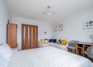 Сдается в аренду 1-ком. квартира, 39 м2, Санкт-Петербург, улица Ушинского, 37к2, метро Академическая